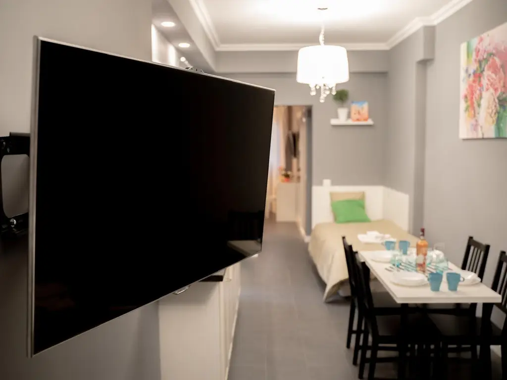 Universitate apartament 5 camere 220 mp de inchiriat