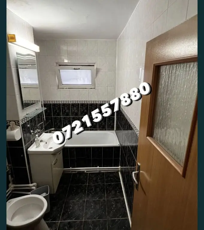 De vanzare apartament 3 camere
