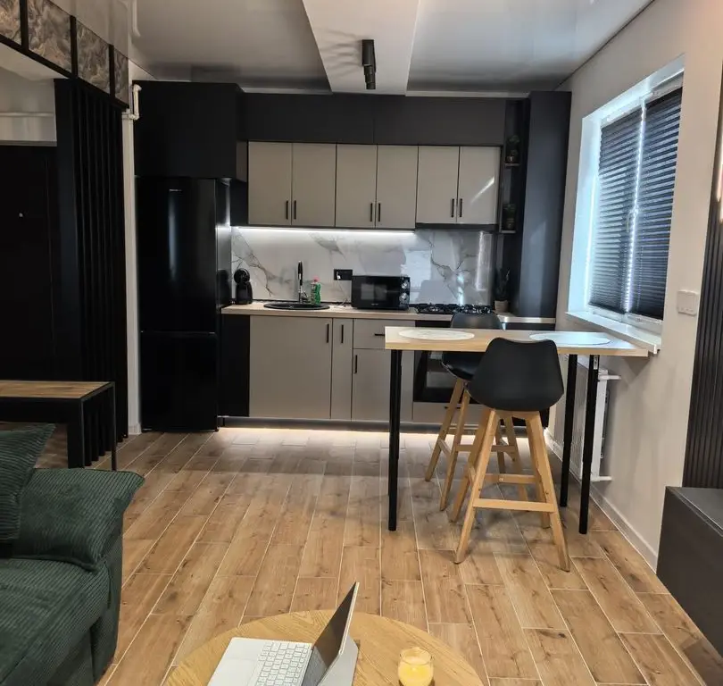 Apartament 2 camere mobilat Militari Residence - parcare proprie