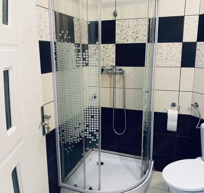 De inchiriat apartament cu o camera Centru, 280 euro