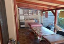 BRASADAS vinde casa cu etaj 5 cam in zona Titulescu.