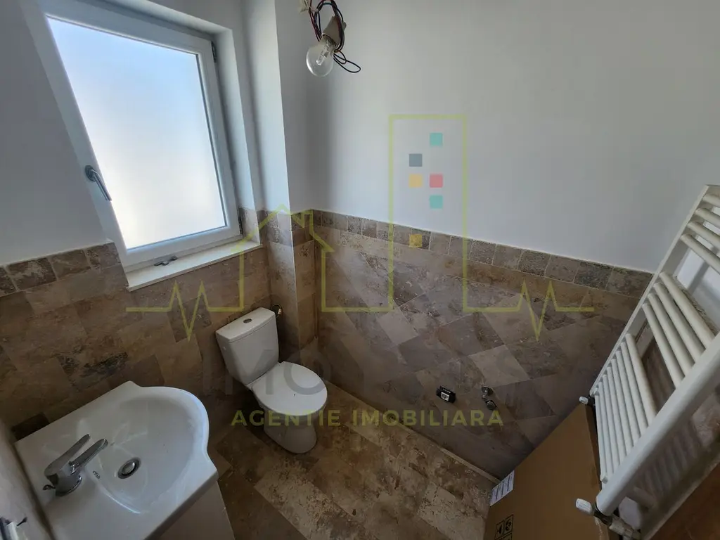 Case insiruite sau apartamente cu gradina. Giroc langa DAF.