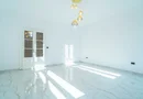 Apartament 2 camere parter înalt, amenajat complet.