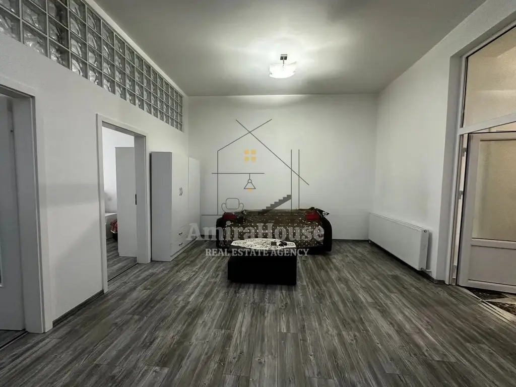 Apartament 3 camere, finisat, 75 mp si pod mansardabil, Bulevardul Eroilor