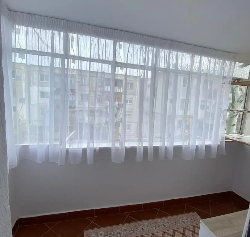 De vanzare apartament cu 2 camere mobilat si utilat, Micro 38, etaj 3