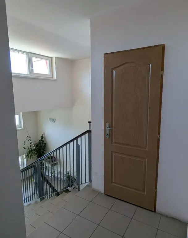 Penthouse, 100 mp utili, 50 mp terase