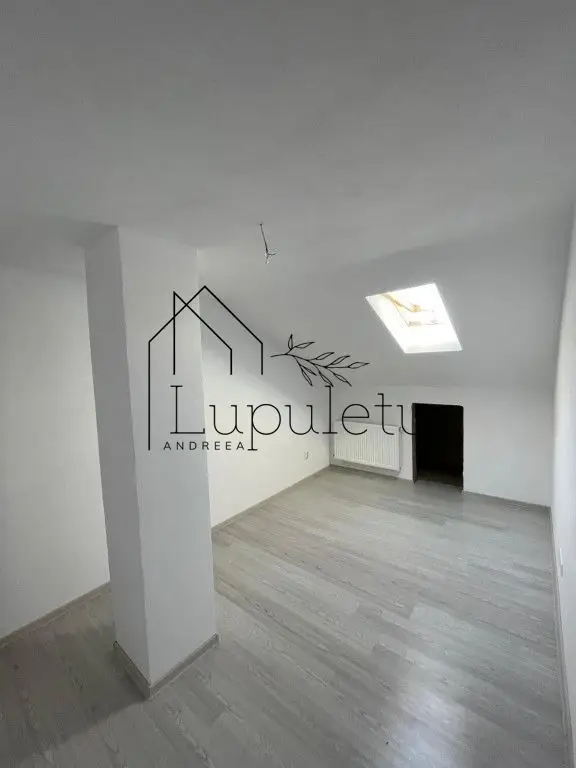 Apartament de vânzare | 3 camere | 67 MPU | Mansardă (4/4)