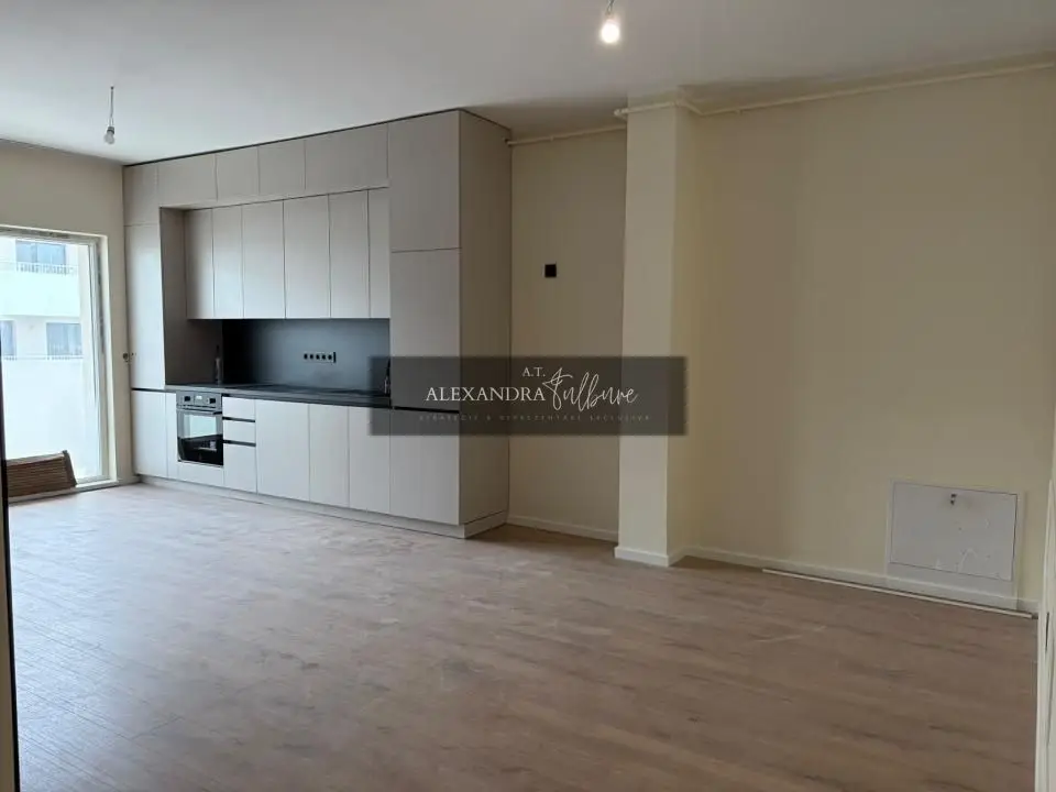 Apartament 2 camere, terasa, etaj intermediar, garaj, Eroilor