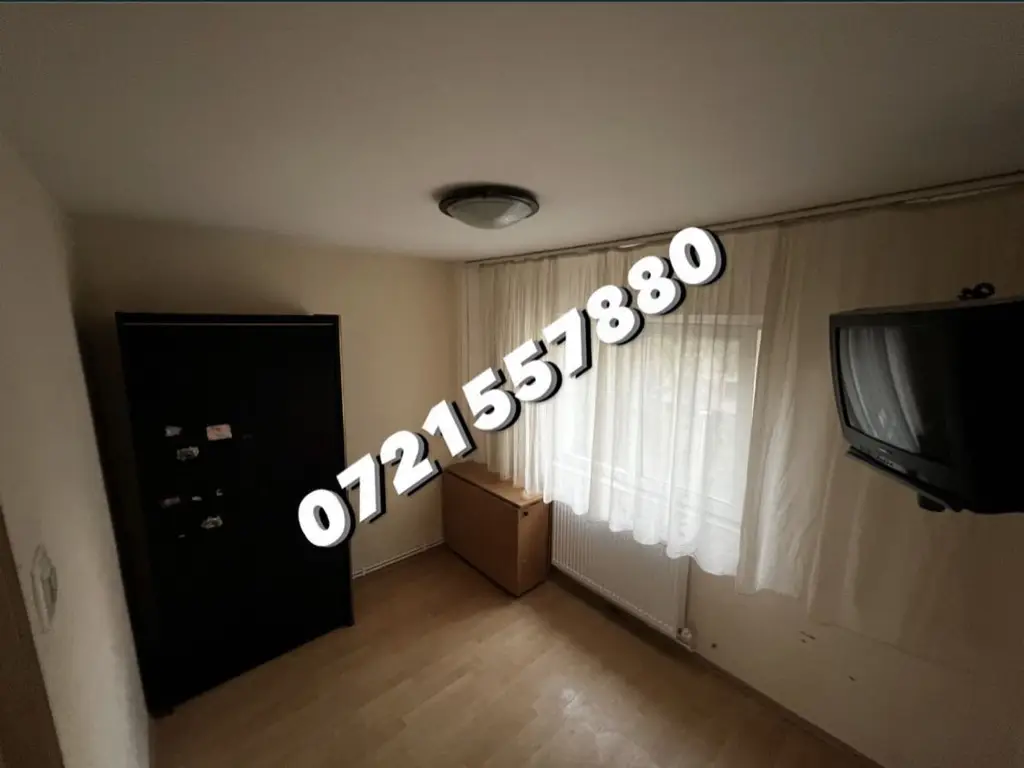 De vanzare apartament 3 camere
