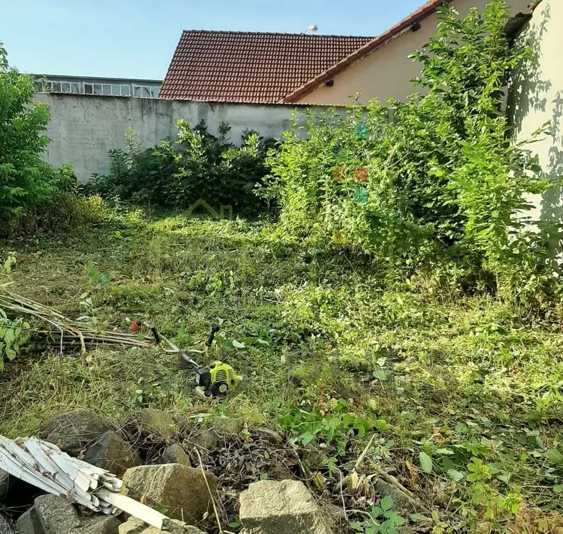 Teren in Complexul Studentesc. Urbanism. De vanzare sau de inchiriat!