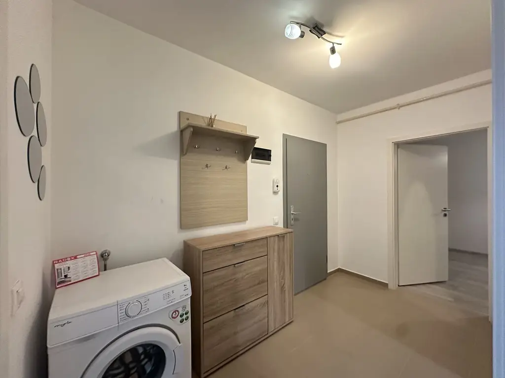 Inchiriem apartament 2 camere modern Avantgarden 3