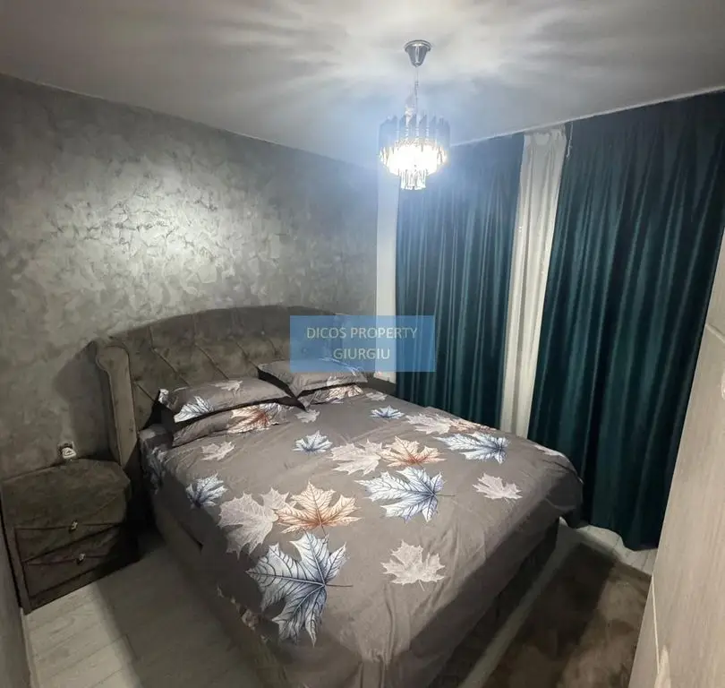 Apartament 3 camere de vânzare – Tineretului, bloc turn