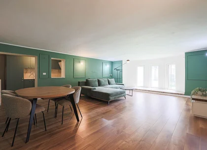 Apartament 95 mp pe Iuliu Maniu la casă, curte proprie inchisa