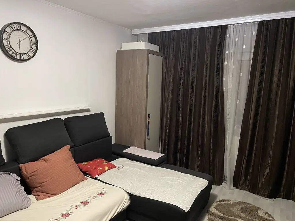 Vand/schimb apartament 3 camere, Baba Novac cu loc de parcare
