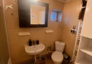 Apartament cu 2 camere, etaj 1, la casa - zona centrala