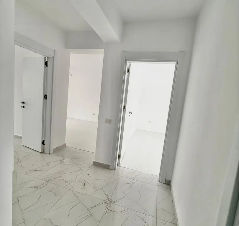 Ap. doua camere zona Militari Residence DOUA BALCOANE