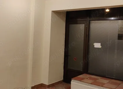 Inchiriez spatiu comercial ultracentral