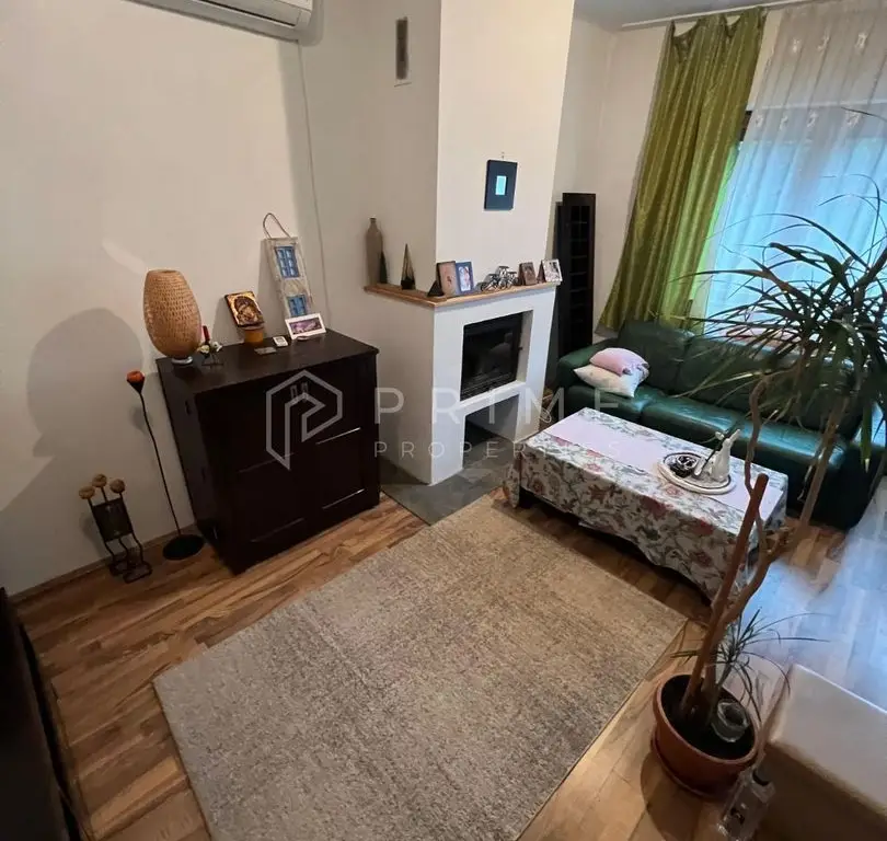 Casă  în Zonă Ultracentrală – Proximitate Papiu și Cetatea Medievală