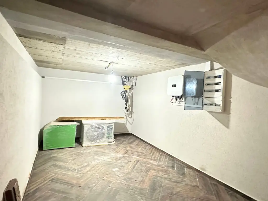 Casă smart de vânzare 4 camere Tehnologie premium Eficiență energetică ridicată