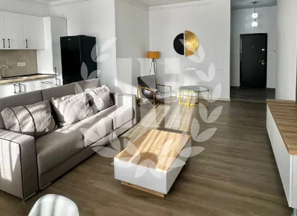 APARTAMENT 3 CAMERE DECOMANDAT 79 MP