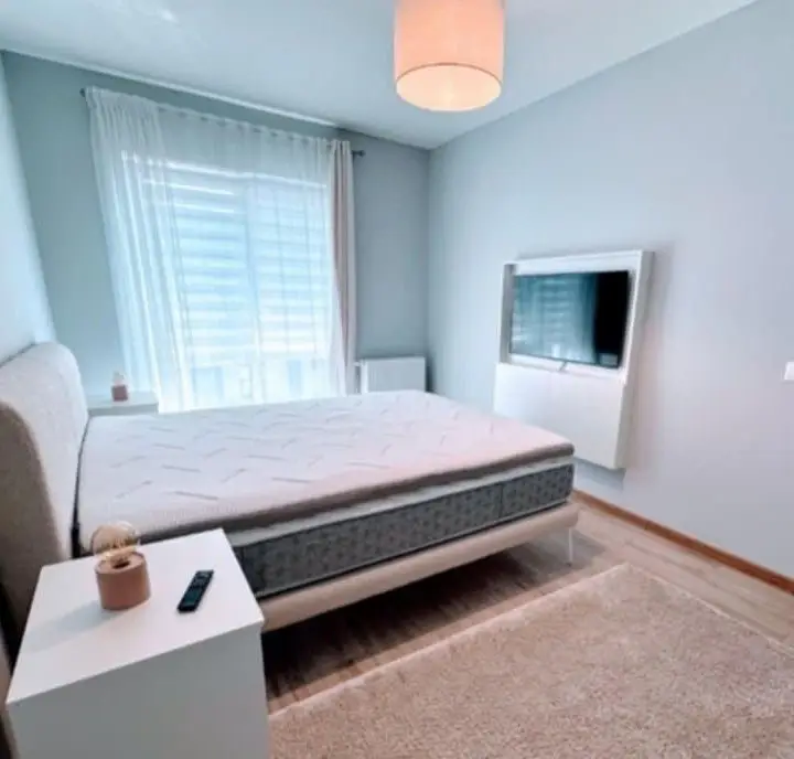 De vânzare Apartament 2 camere mobilat cu parcare și boxă Avantgarden 3