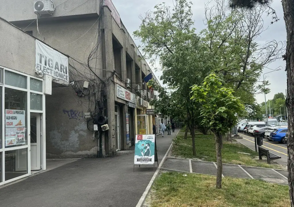 Piata Drumul Tabere - Proprietar