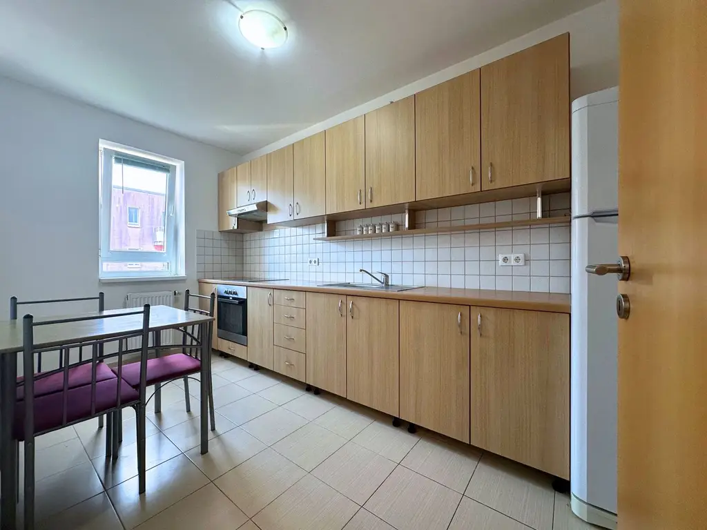 Apartament 2 camere mobilat și utilat cu vedere superbă spre Tâmpa