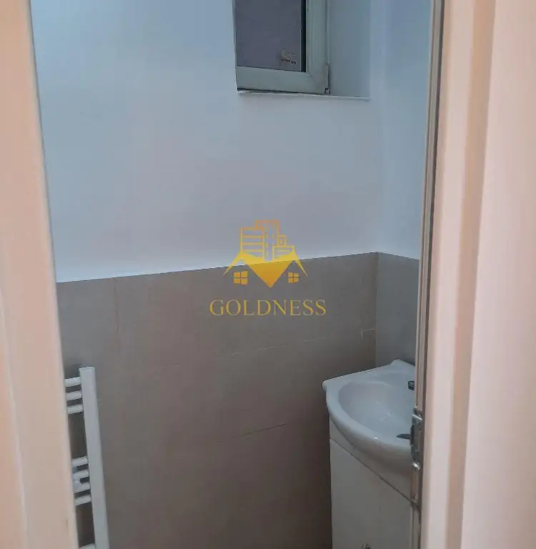 Spatiu comercial/ Birouri, Gheorgheni, Zona Albac,