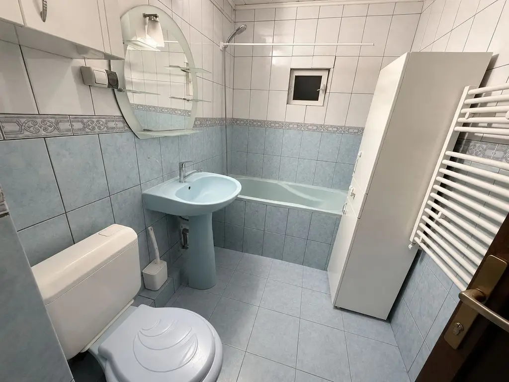 Apartament 2 camere | Etaj 1 | Complet mobilat și utilat | Loc de parcare | Zona Detunata