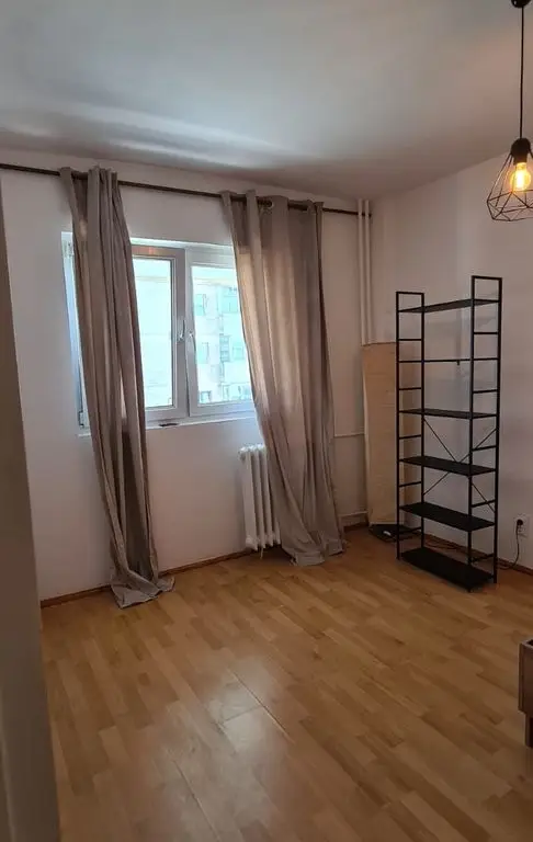 Ag BRASADAS închiriază Ap 2 cam. deosebit Et 6/10 zona TEI.