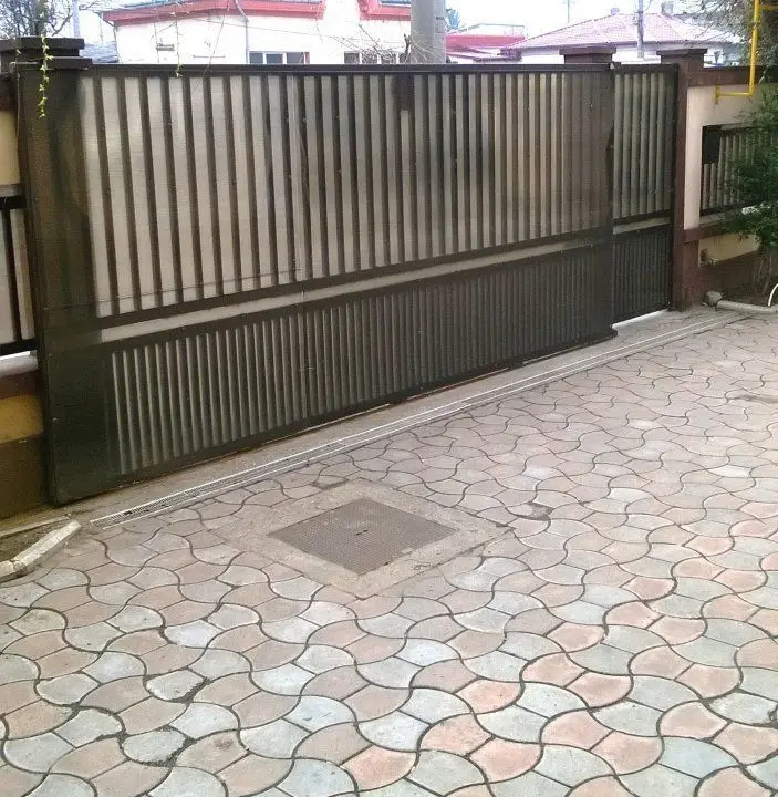 Casa/Vila/Spatiu comercial Rahova-Sos.Salaj