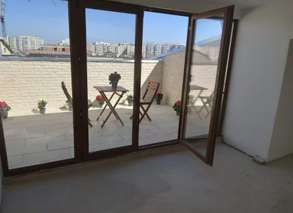 Dacia-Eminescu penthouse-mansarda terasa