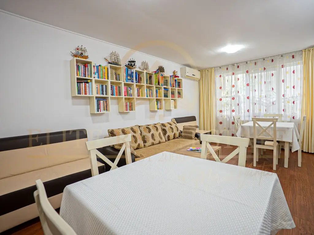 Pensiune premium în Mamaia Sat – proprietate exclusivistă 24 camere