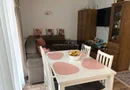 Apartament 3 camere, 2 balcoane, etaj intermediar
