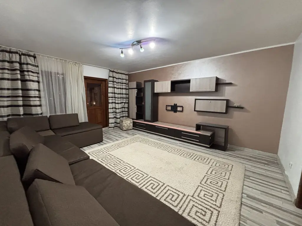 Apartament 3 camere, etaj 2 - Mobilat si utilat, S-uri, Nae Leonard