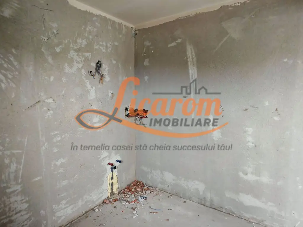 Vila LUX Parter+Etaj(stil mediteranean) in Stupini zona Plugarilor