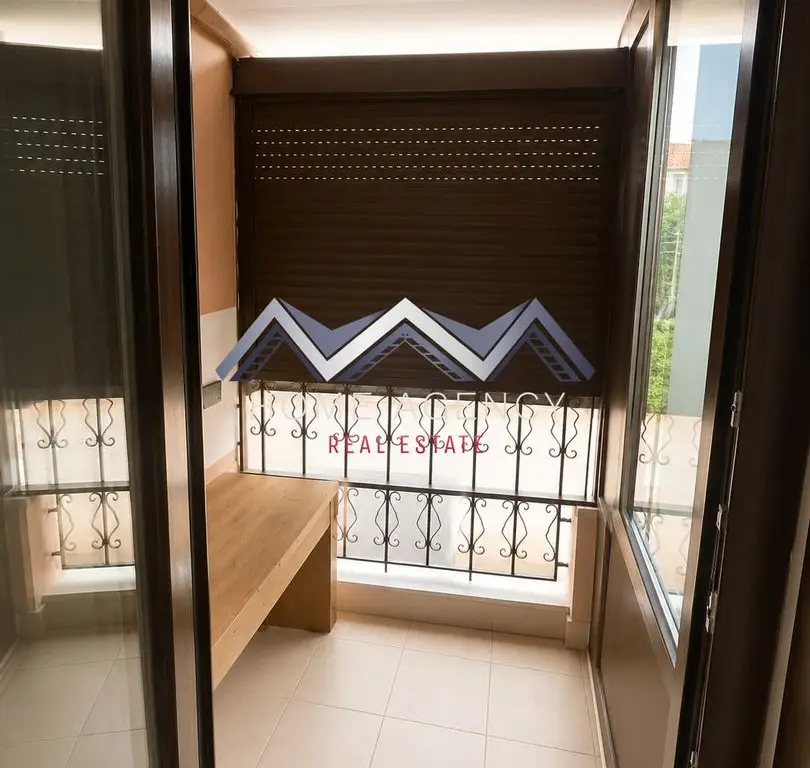 Apartament 3 camere Otopeni central | mobilat, utilat | lângă piață