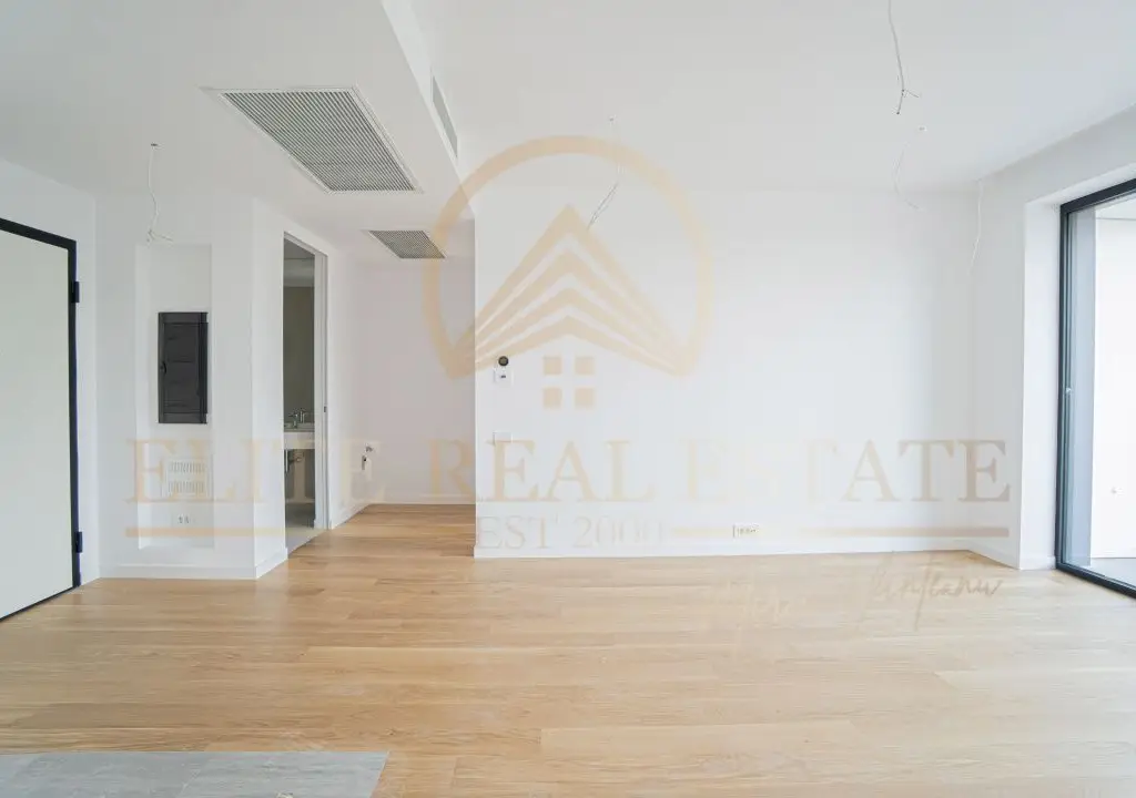 Stațiunea Mamaia - Vânzare apartament cu 2 camere, 2 bai cu vedere la mare.