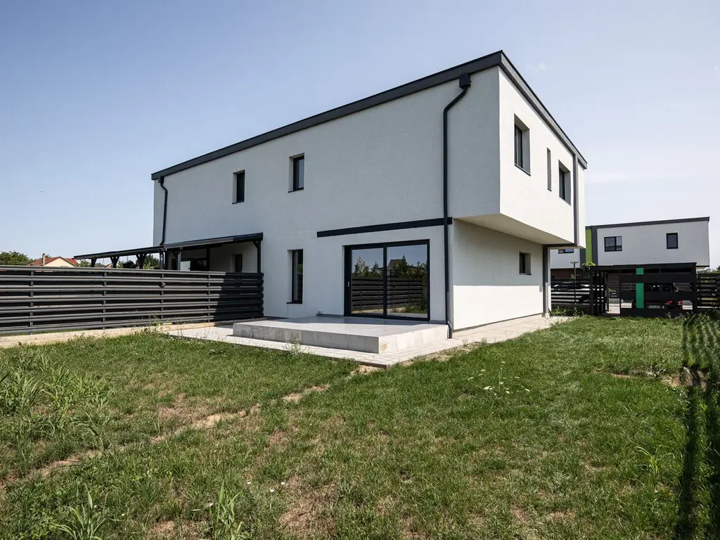 Casă NOUĂ 4 camere, smart & eco - zona Gai - COMISION 0%