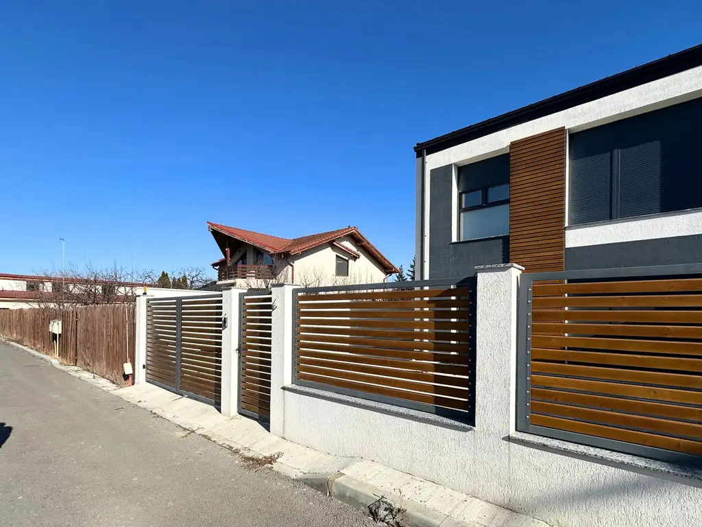 Casă smart de vânzare 4 camere Tehnologie premium Eficiență energetică ridicată