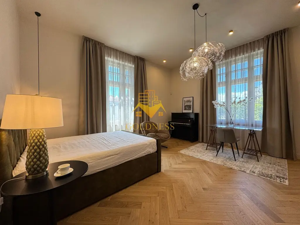 2 camere, Lux, Ultracentral, Parcare, Prima Inchiriere, Piata Unirii