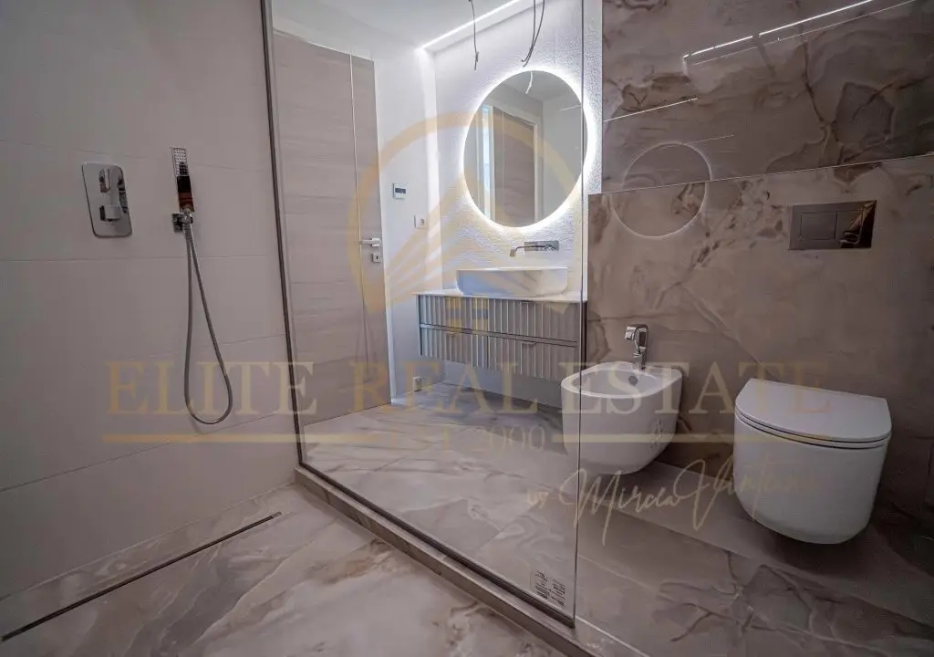 Mamaia - Complex Opera - Apartament cu 2 camere cu vedere la mare
