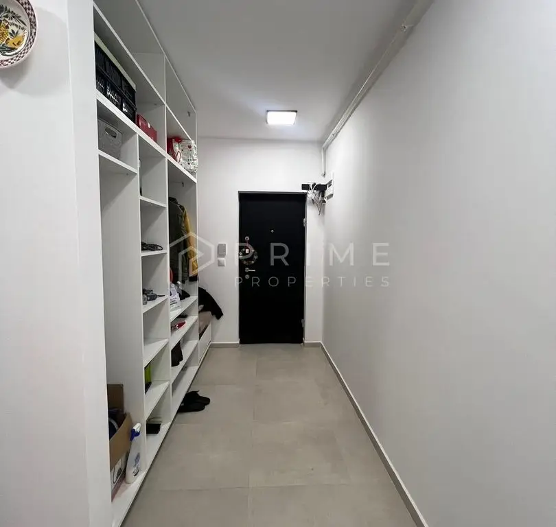 Apartament modern cu 3 camere, bloc nou cu lift și parcare privată