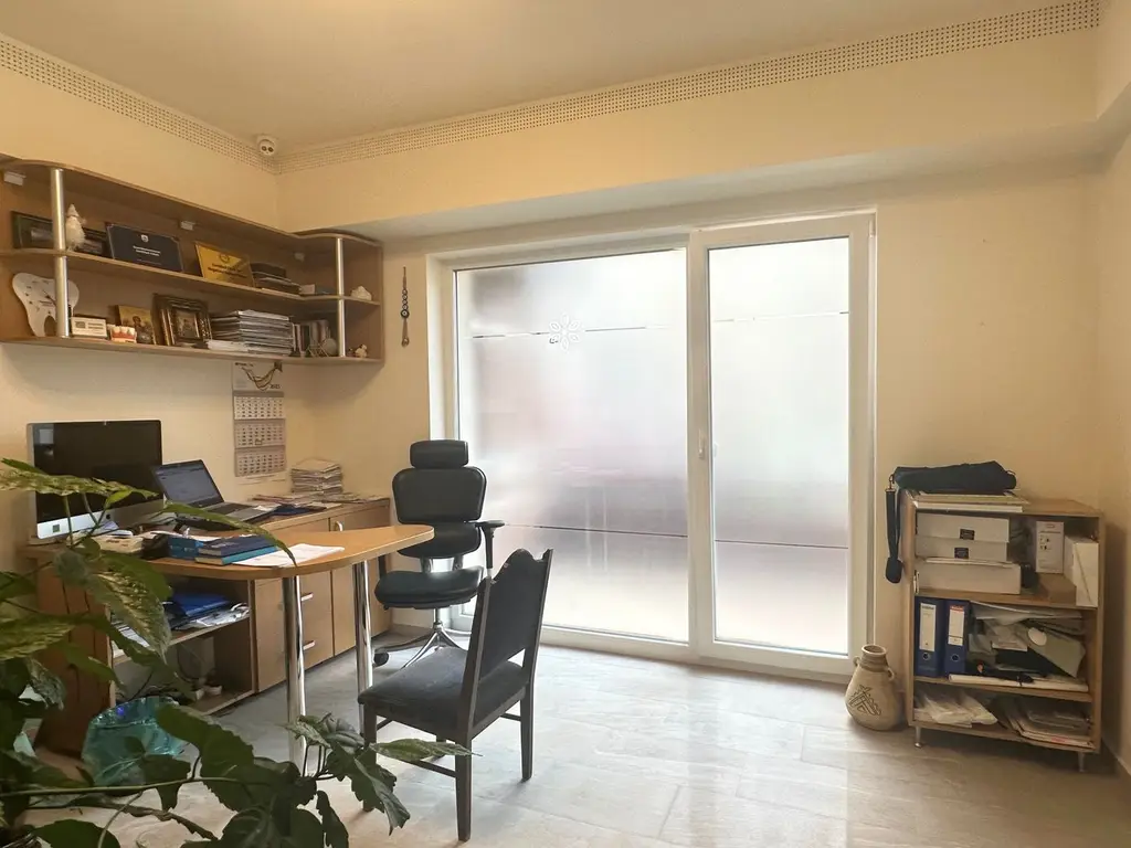 De vânzare Centru Medical Multifuncțional 196 mp zona Coresi