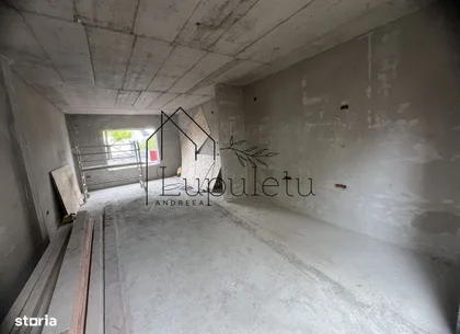 Proprietate unică D+P+E+M, Complet Renovată în 2025 | V.Aaron |