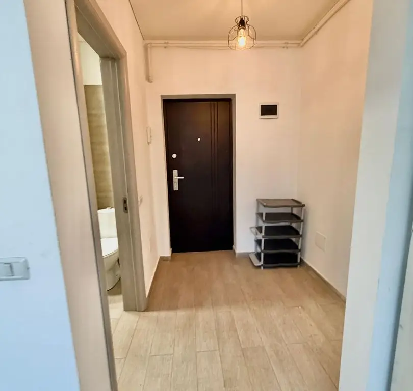 Garsoniera decomandata - Militari Residence Tineretului 35bis