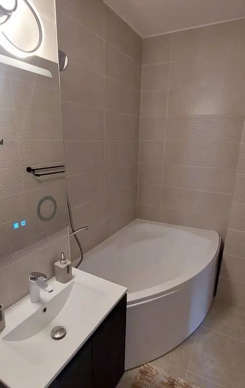 INCHIRIERE APARTAMENT 2 CAMERE