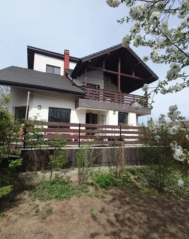 Vila 412 mp Galata, 1201 mp curte, direct proprietar