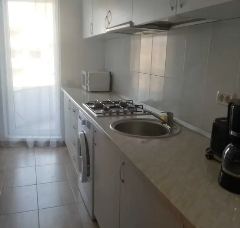 Proprietar -Vând apartament spațios la mare