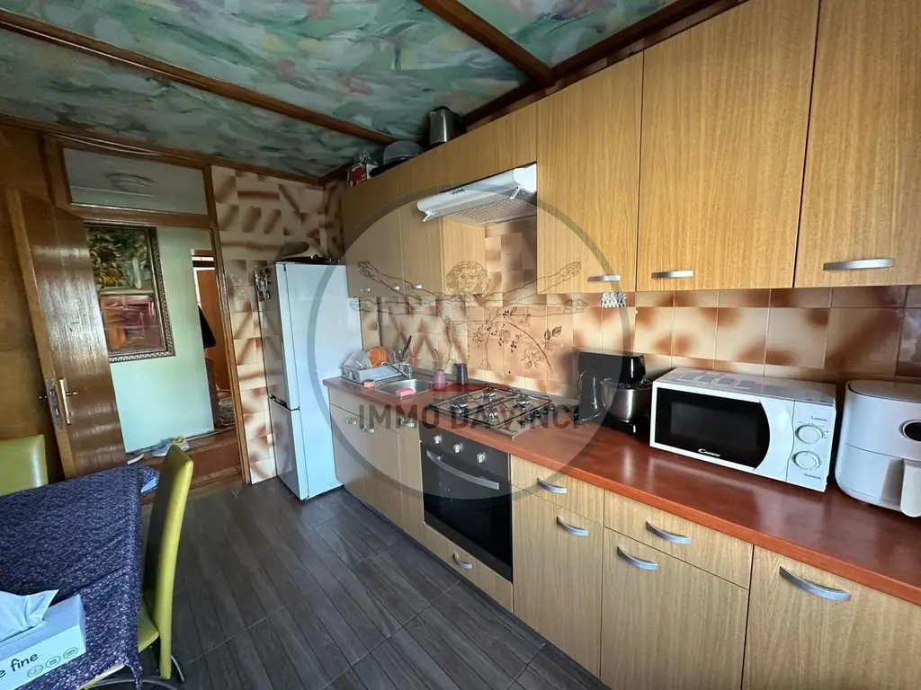 Apartament 3 camere Louis Pasteur Zona UMF / USAMV